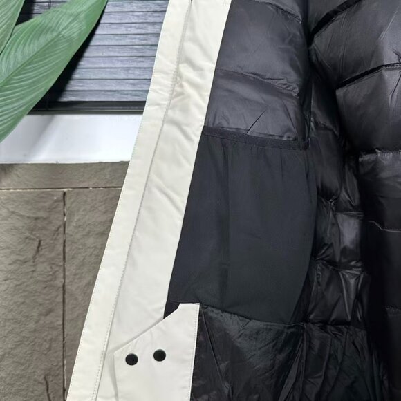 Arc'teryx Technical 3-in-1 Jacket | Gore-Tex Shell & Detachable Down Liner - Picture 12 of 13